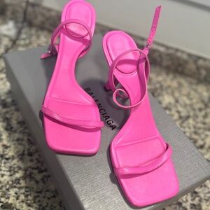 Balenciga Sandals